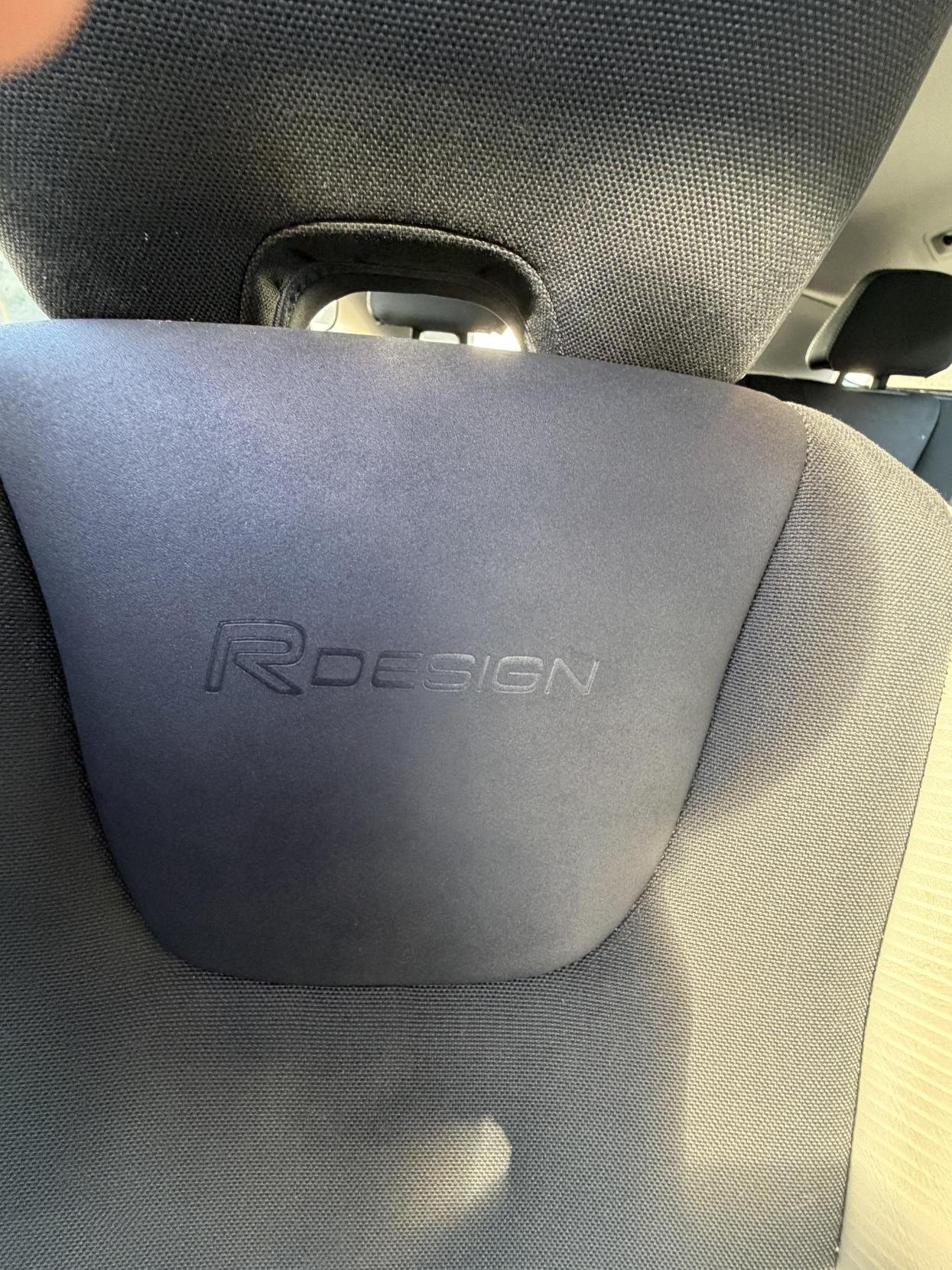 Volvo V60 1.6D DRIVe R-Design Estate 5dr Diesel Manual Euro 5 (s/s) (115 ps)