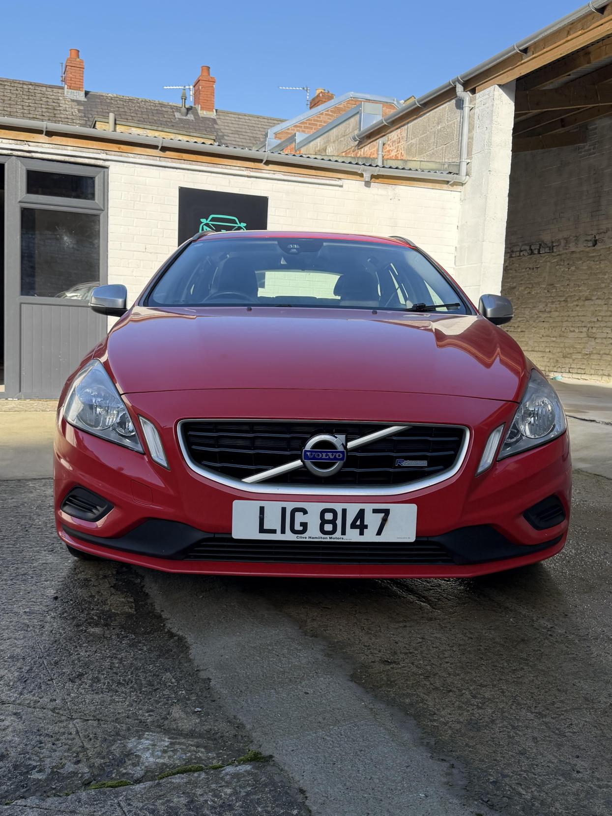 Volvo V60 1.6D DRIVe R-Design Estate 5dr Diesel Manual Euro 5 (s/s) (115 ps)