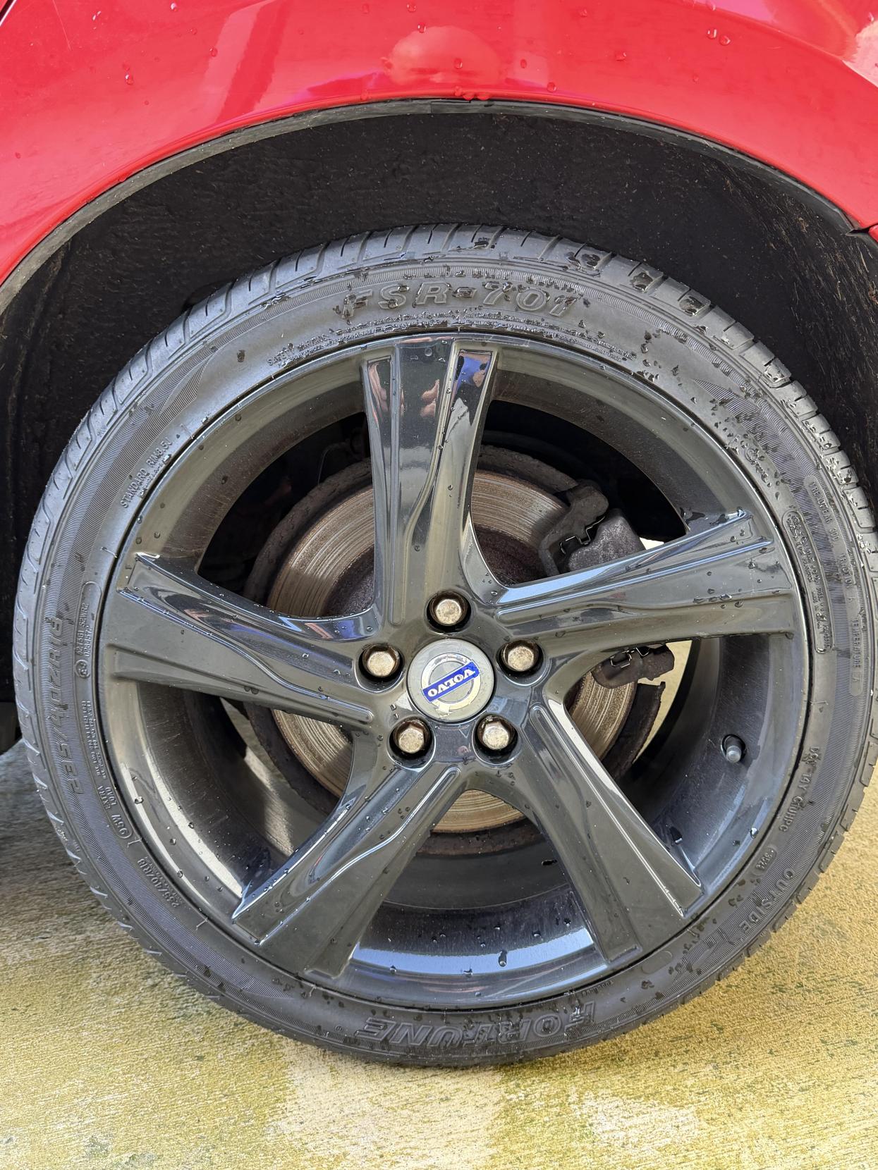 Volvo V60 1.6D DRIVe R-Design Estate 5dr Diesel Manual Euro 5 (s/s) (115 ps)