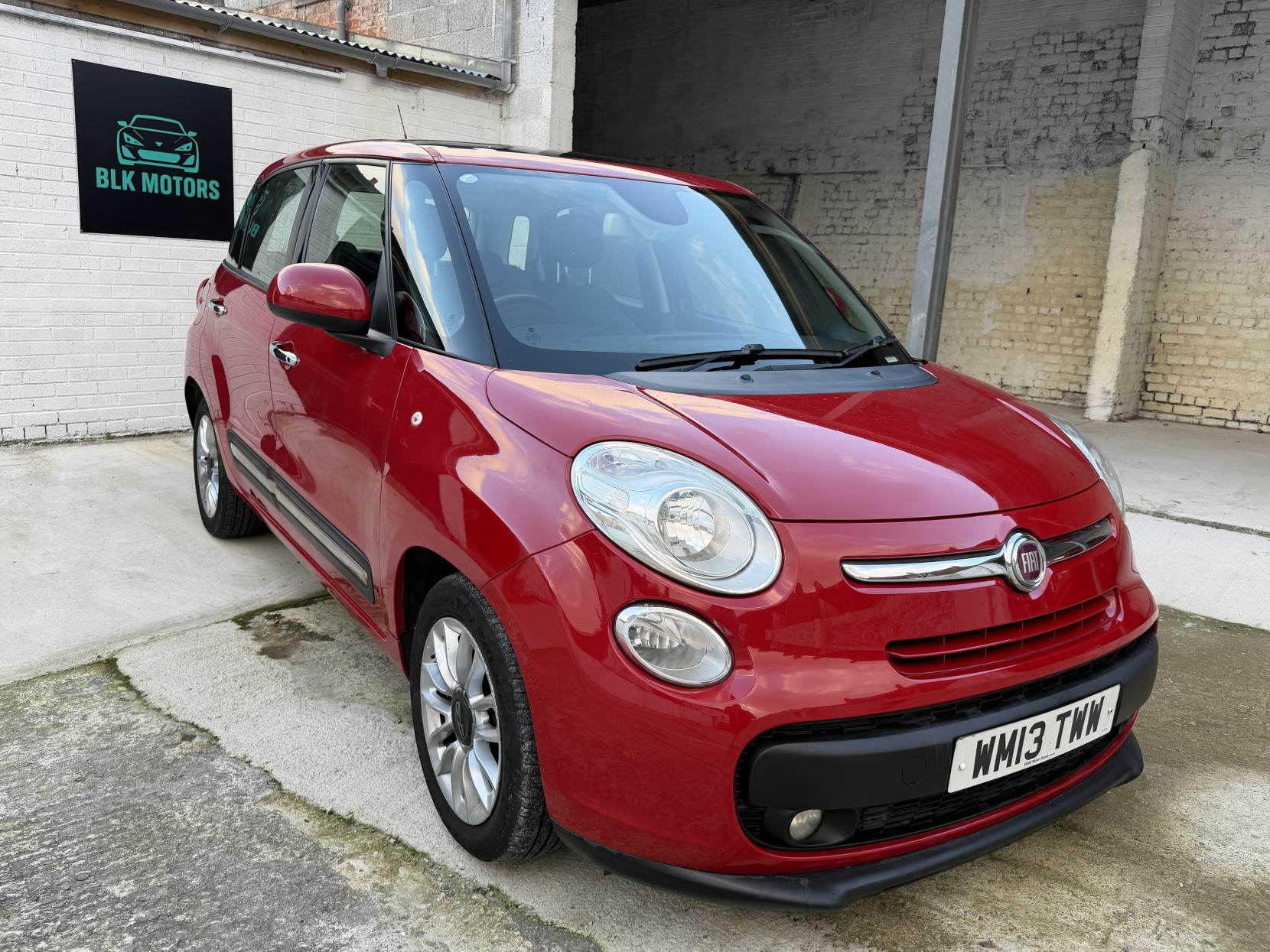Fiat 500L 1.6 MultiJet Lounge MPV 5dr Diesel Manual Euro 5 (s/s) (105 bhp)
