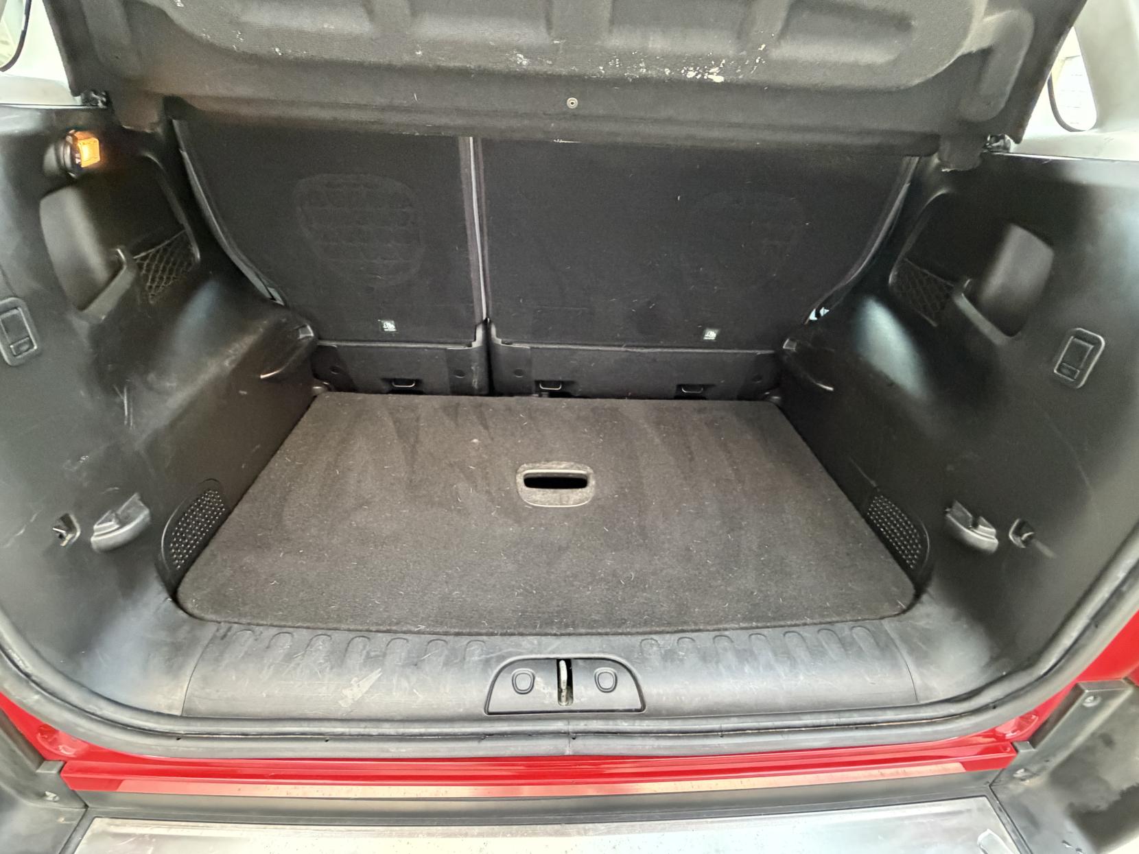 Fiat 500L 1.6 MultiJet Lounge MPV 5dr Diesel Manual Euro 5 (s/s) (105 bhp)